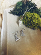 Good luck potion spell necklace and deathly earrings , Wizard jewelry , spells , hollows, magic accessories